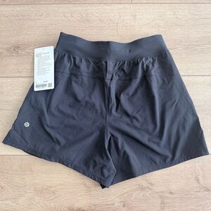 Lululemon Women's License to Train High Rise 4” Shorts. Size 4